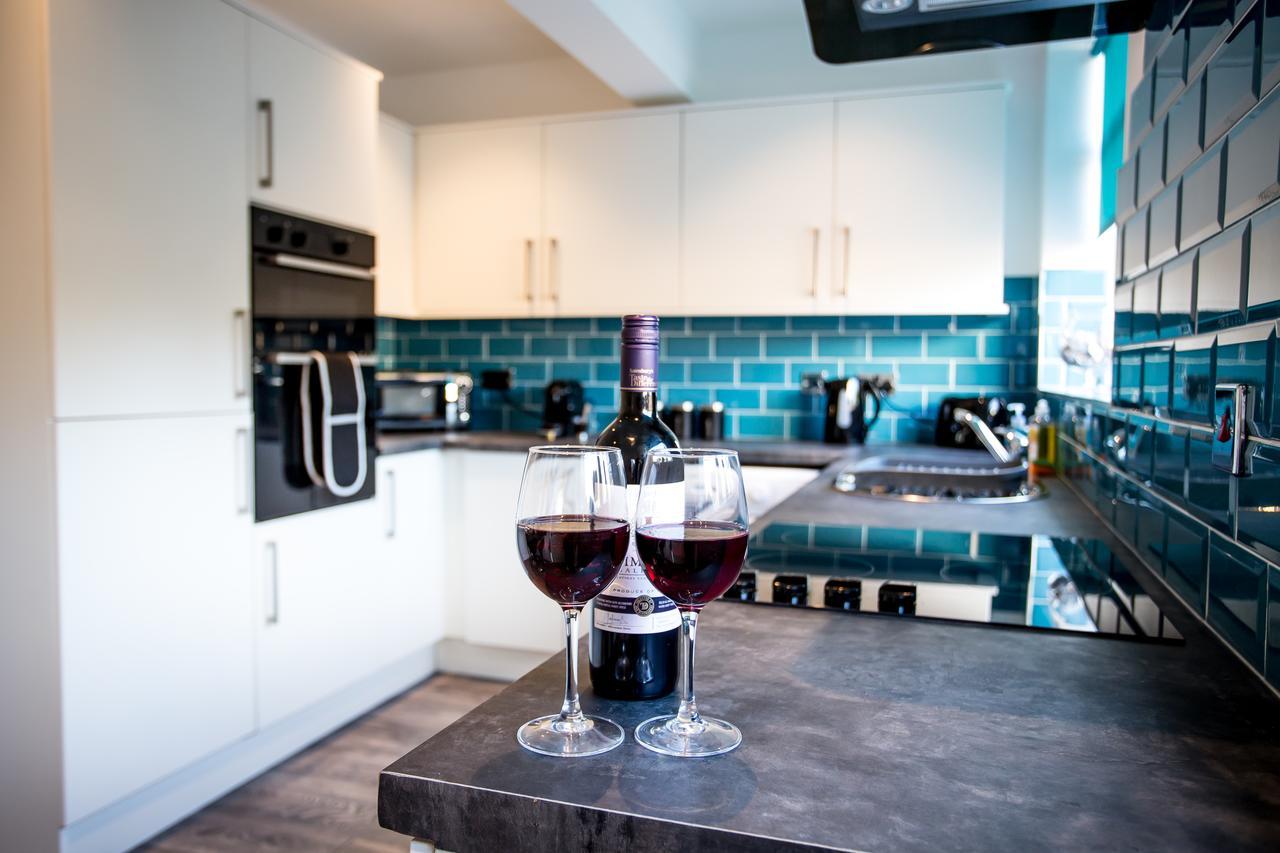 Lovely 3 Bedroom House - Close To Attractions - Free Parking Holiday home Tamworth