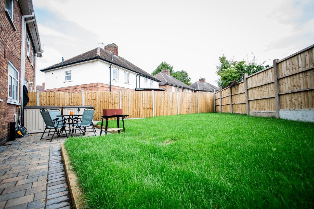 Holiday home Lovely 3 Bedroom House - Close To Attractions - Free Parking Tamworth
